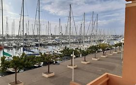 Gruissan : Appartement Vur Sur Le Port